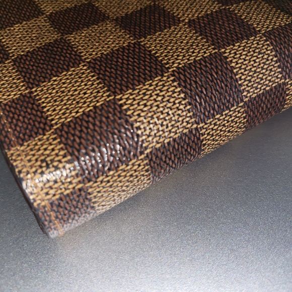 Louis Vuitton Disc.Damier Ebene Compact Zip Wallet - Picture 8 of 16